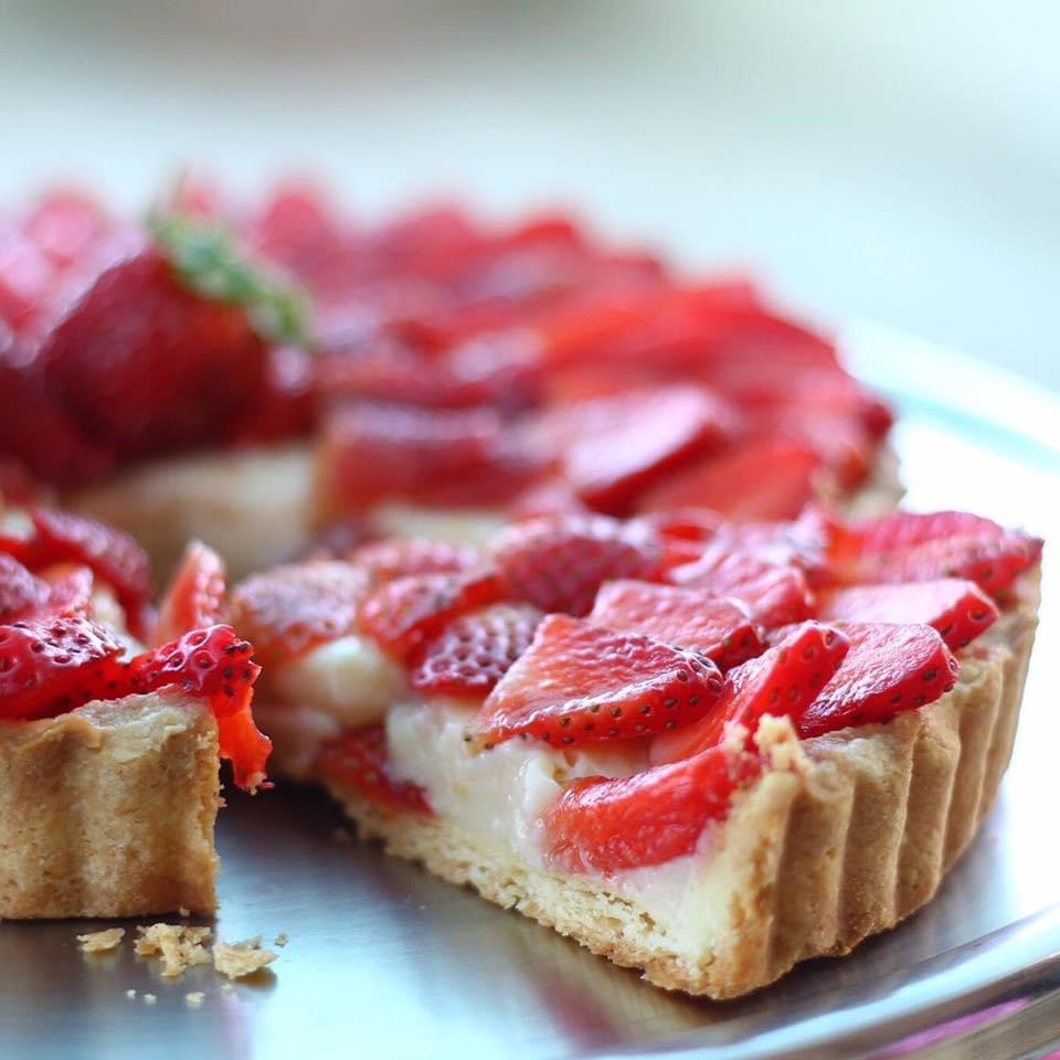Strawberry Tart (Seasonal) – Sugaries